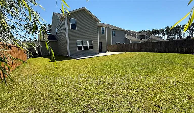 340 Dunlin Dr — Photo 3