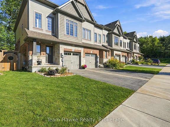 2nd image of 952 Cook Dr
