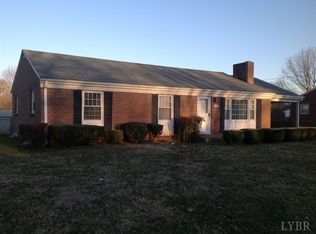 1031 Windy Ridge Dr, Bedford, VA 24523