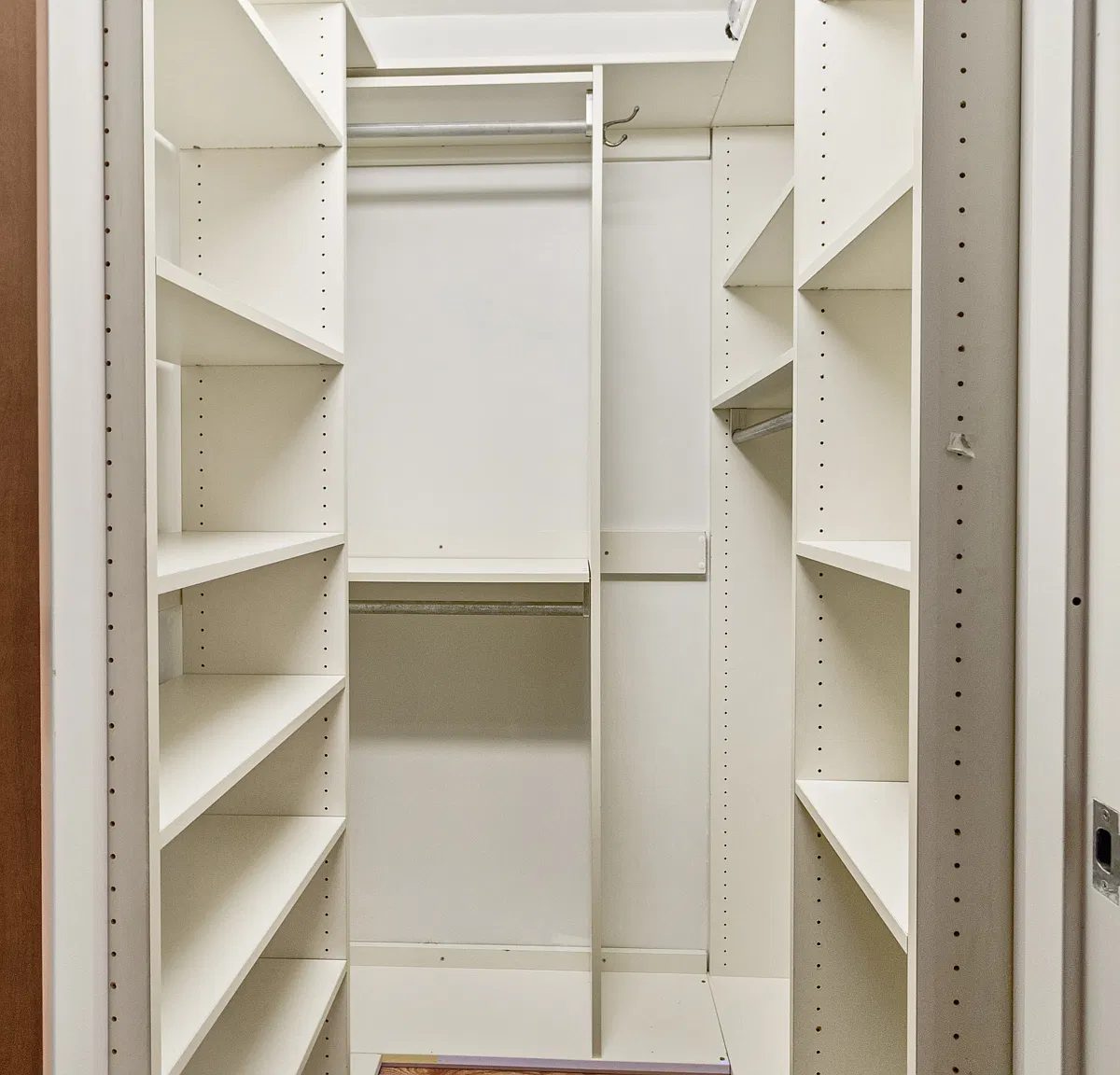 8 Clark Street — Photo 4