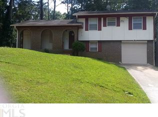 6710 Leisure Trl, College park, GA 30349