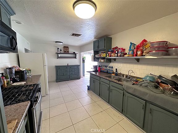 3rd image of 155 N 3rd St #1