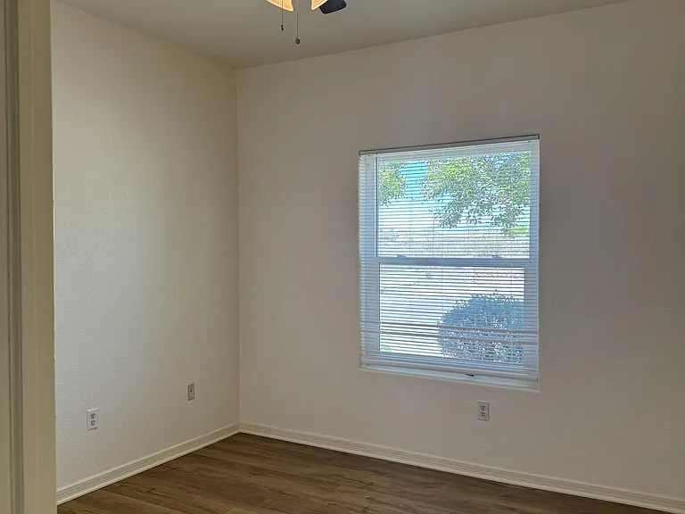 2651 Sunset Pl — Photo 17