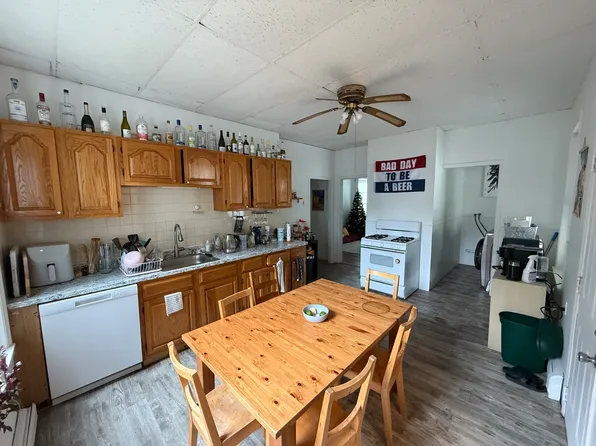 268 Broadway APT 4, Cambridge, MA 02139