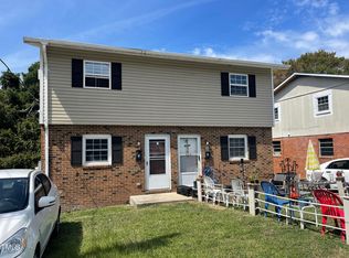 626 Middle St, Durham, NC 27703