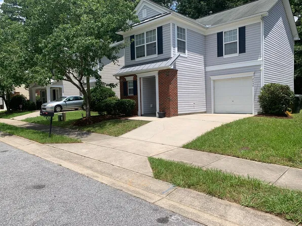 2648 Pebble Meadow Ln, Raleigh, NC 27610