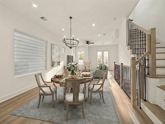 5th image of 2826 Versailles Oak Ln