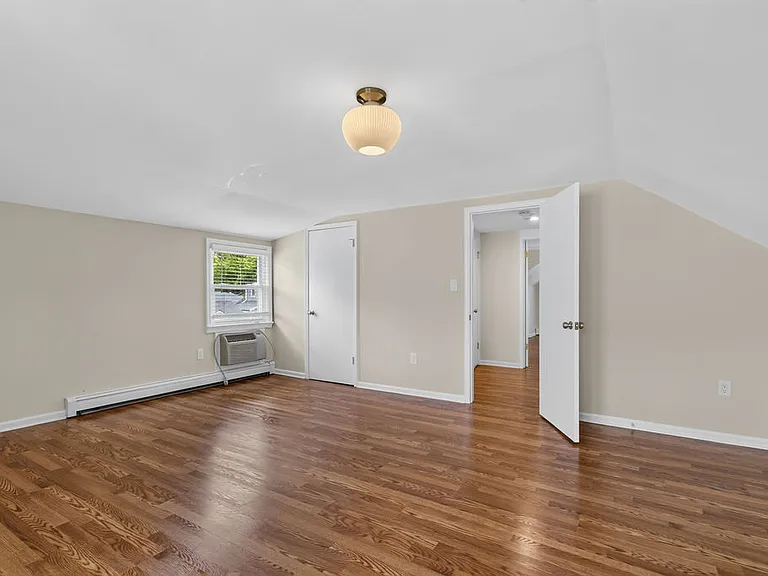 663 Mountain Ave — Photo 20