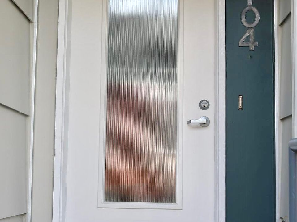 1st image of 15175 NE 81st Way Unit 104