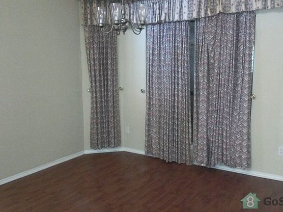 3rd image of 720 Bishop St