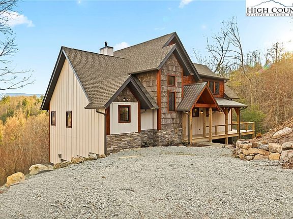 3rd image of 461 Sugar Hill Lane