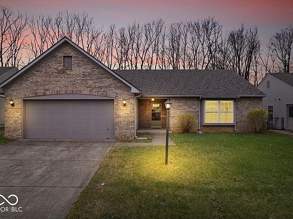 2nd image of 8410 Southern Springs Dr