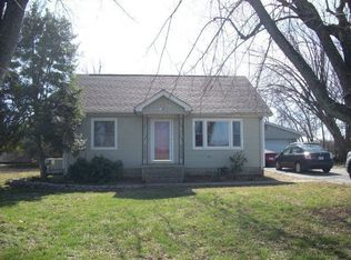 507 E Nashville St, Pembroke, KY 42266