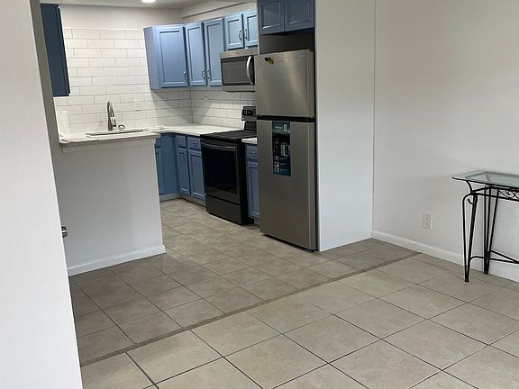 5th image of 245 S Orlando Ave APT 3