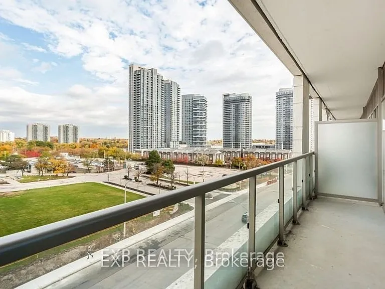 2033 Kennedy Rd #707 — Photo 26