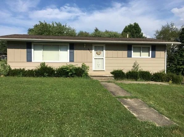 820 Knob Hill Dr, Veedersburg, IN 47987