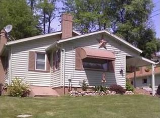 416 Thornton Rd, Brownsville, PA 15417