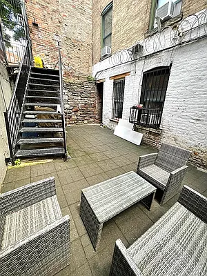 Rented by LJ Sloane Management | media 16