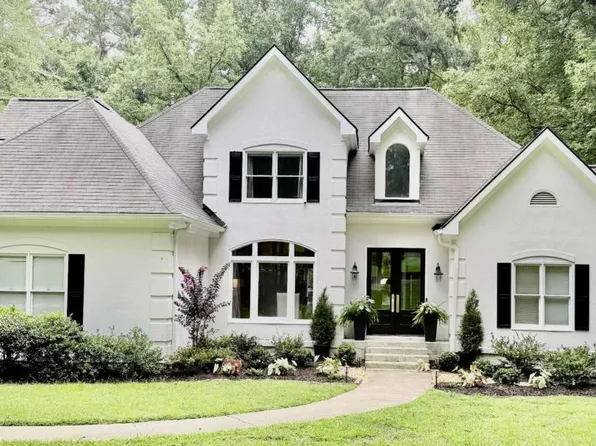 152 Thornhill Dr, Athens, GA 30607