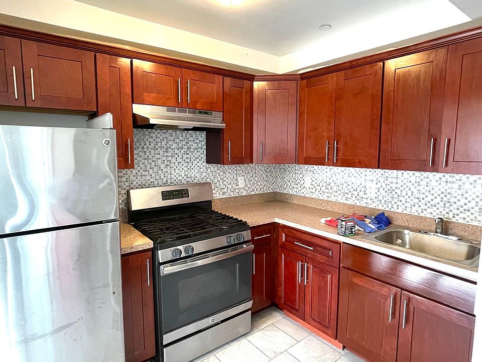 1st image of 3568 Canal Ave #3F