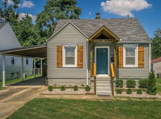 203 Colonial Dr, Saint Matthews, KY