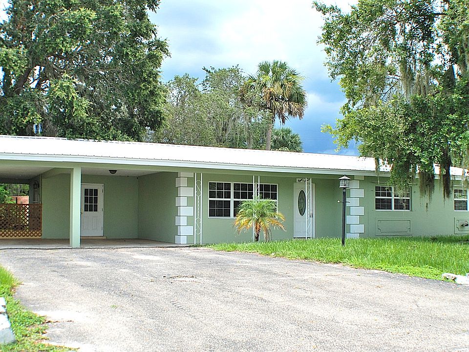 807 SE 12th St.