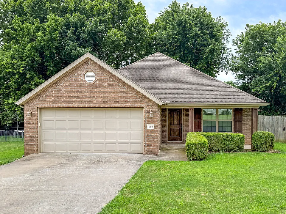 6313 W Copper Ridge Ln