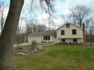 5918 Dexter Pinckney Rd, Dexter, MI 48130