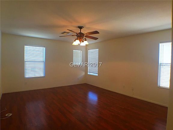 5th image of 11626 Stivali St
