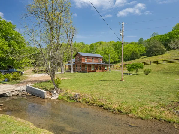 13546 Campbellsville Rd, Lynnville, TN 38472