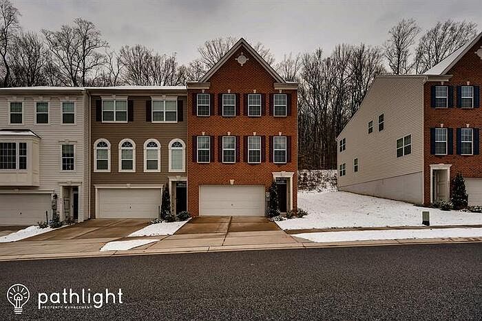 1st image of 659 English Ivy Way