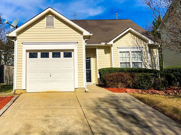 2nd image of 303 Glaston Ct
