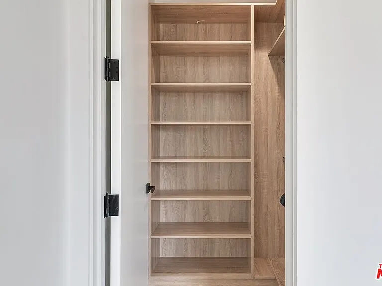 1236 N Spaulding Ave #1 — Photo 39