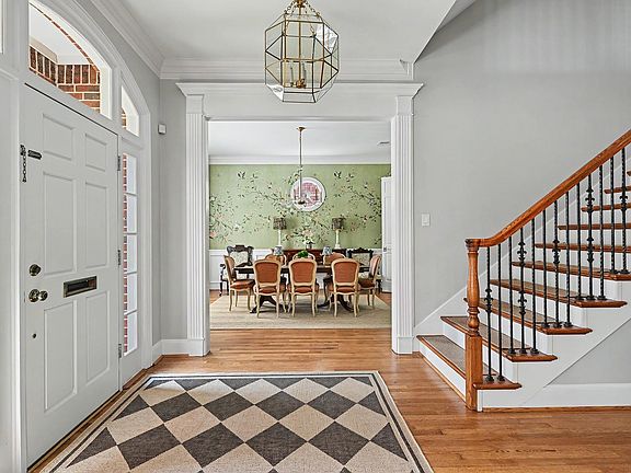 3rd image of 5808 Fordham St