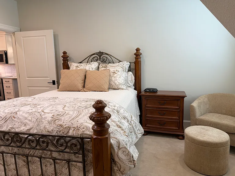 12207 NW Stewartridge Ln #1 — Photo 5