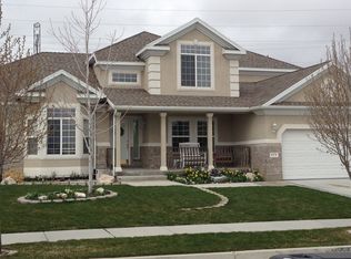 8278 S Meadow Estates Dr, West Jordan, UT 84081