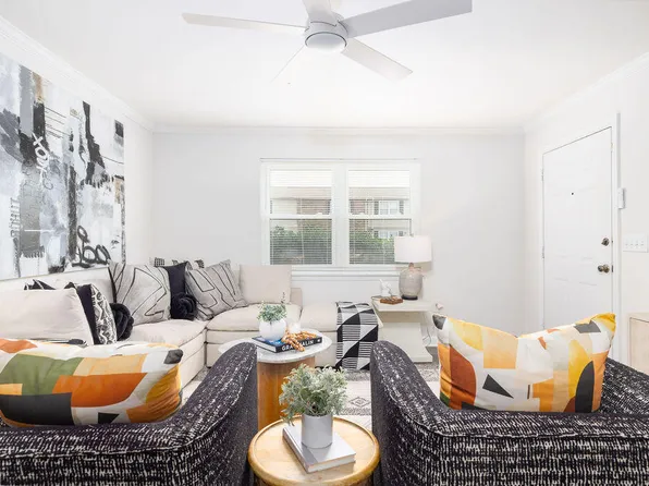 415 Parkdale Dr APT 2F, Charleston, SC 29414