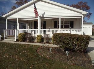 136 Baltusrol Dr, Mays Landing, NJ 08330