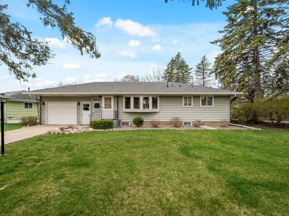 5931 Admiral Ln N, Minneapolis, MN 55429
