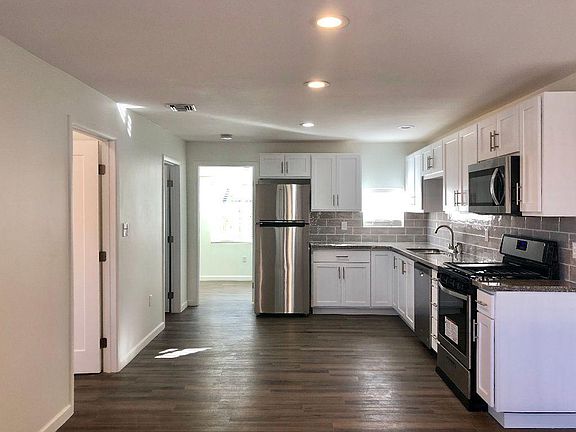 2nd image of 3217 E Bermuda St #2