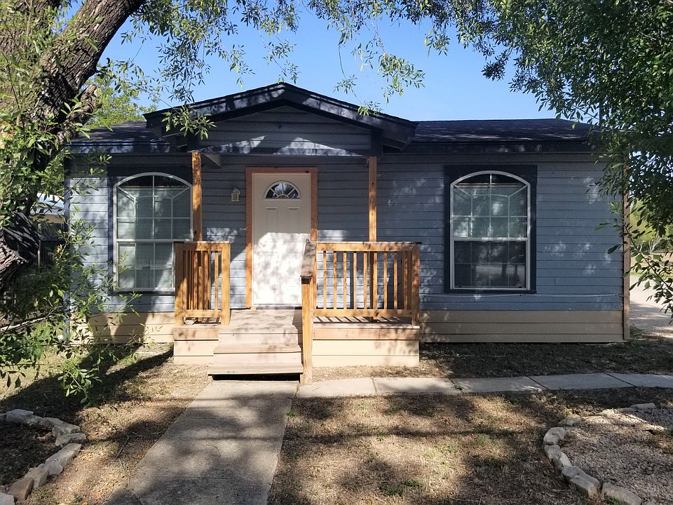 1st image of 954 SW 40th St #A