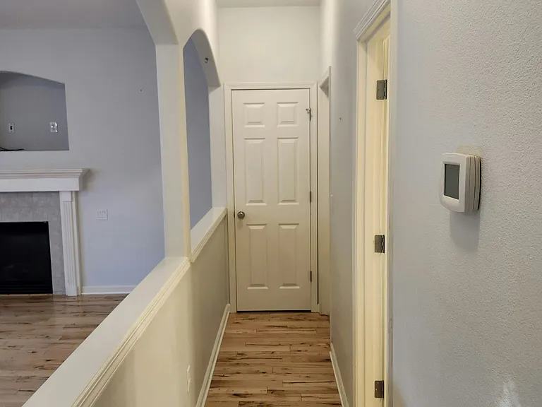 203 NE 55th Ave — Photo 11