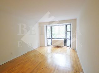 423 E 90th St APT 3C, New York, NY 10128