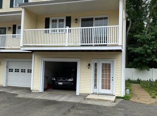 67 Princeton St UNIT 1, North Chelmsford, MA 01863