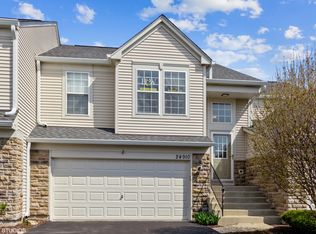 24910 Gates Ln, Plainfield, IL 60585