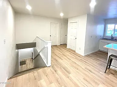 629 E Eklutna Ave — Photo 3