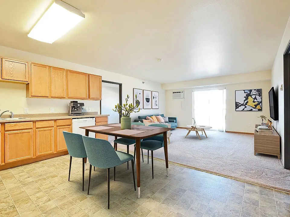 Paramount at the Bluffs Apartments