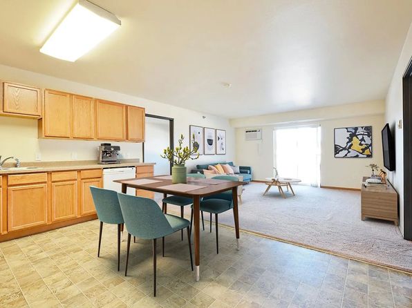1500 35th Ave SE #205
