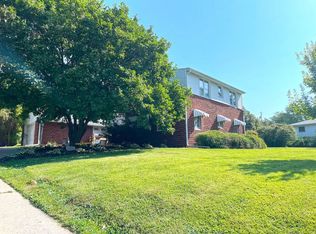 105 E Pioneer Ave, Shenandoah, IA 51601