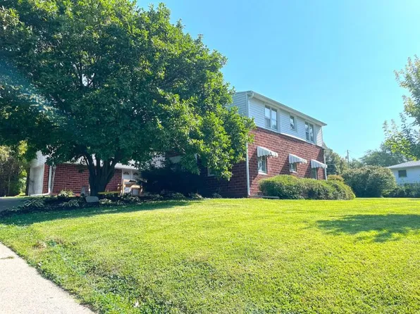 105 E Pioneer Ave, Shenandoah, IA 51601